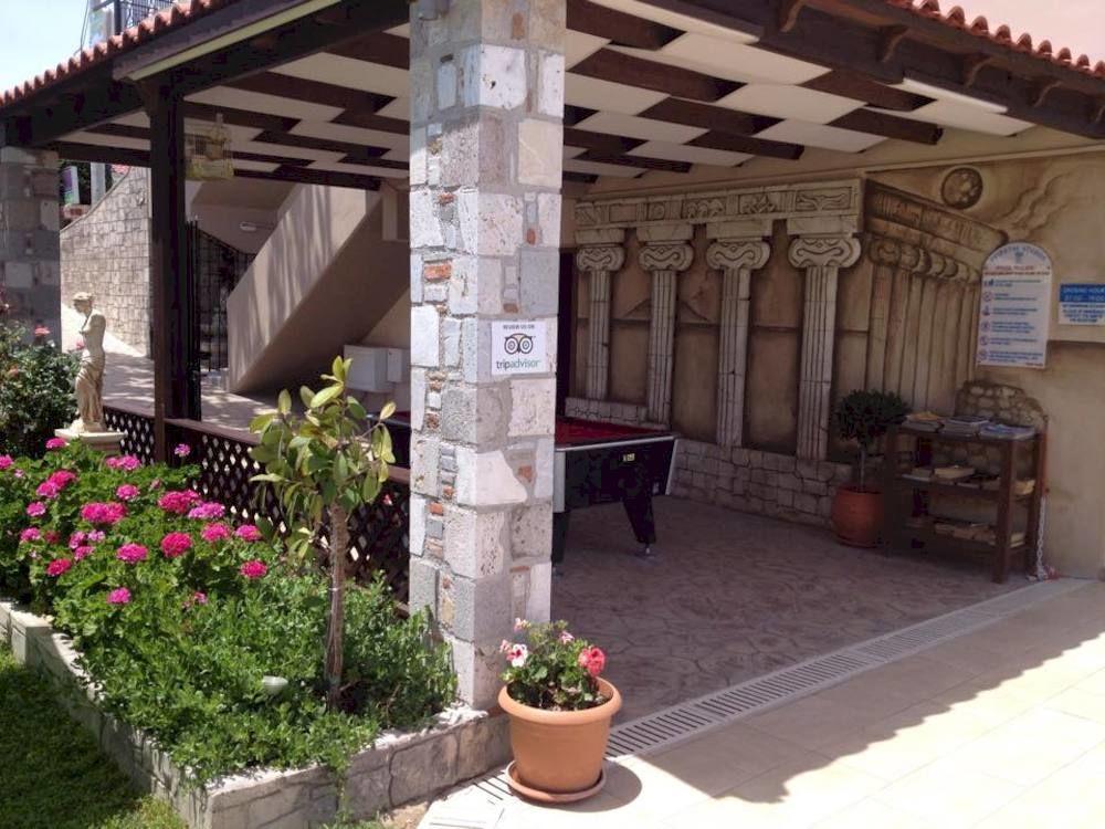 Socrates Studios Tigkaki  Exterior photo